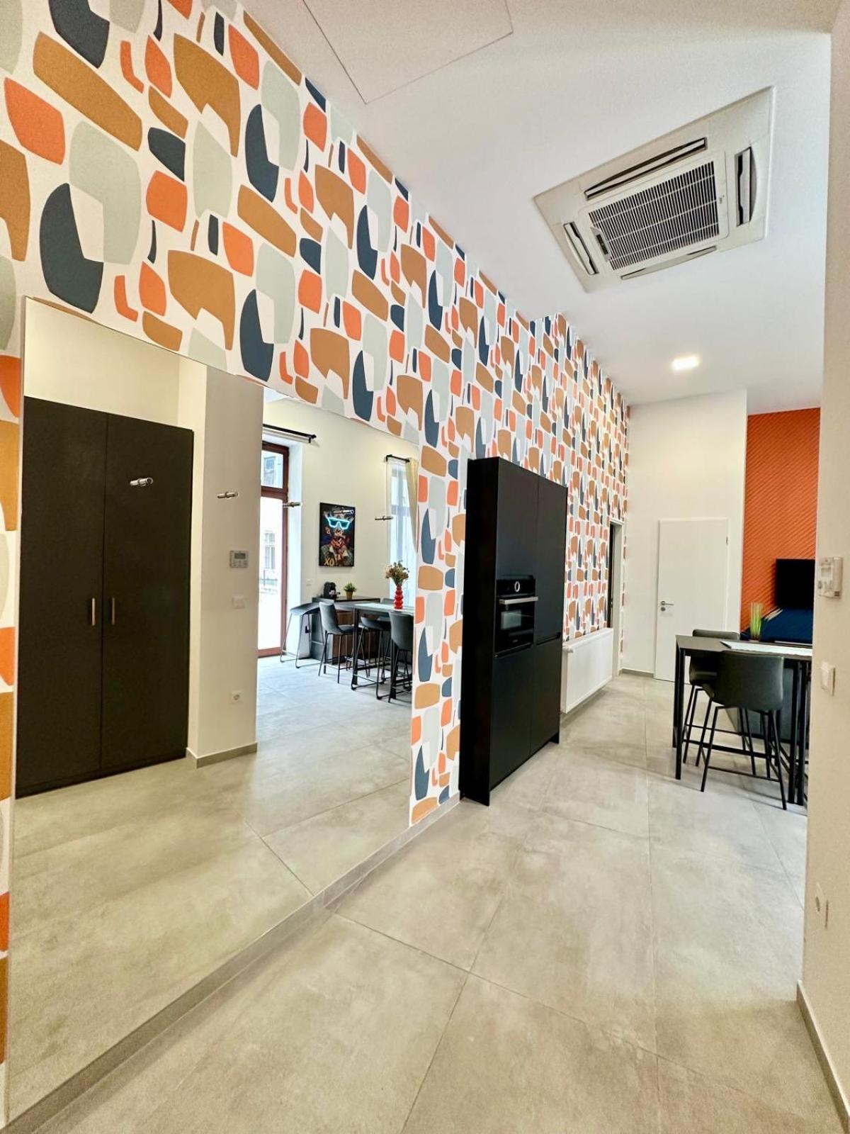 Tublife Terasse With Jacuzzi & Freeparking Budapest