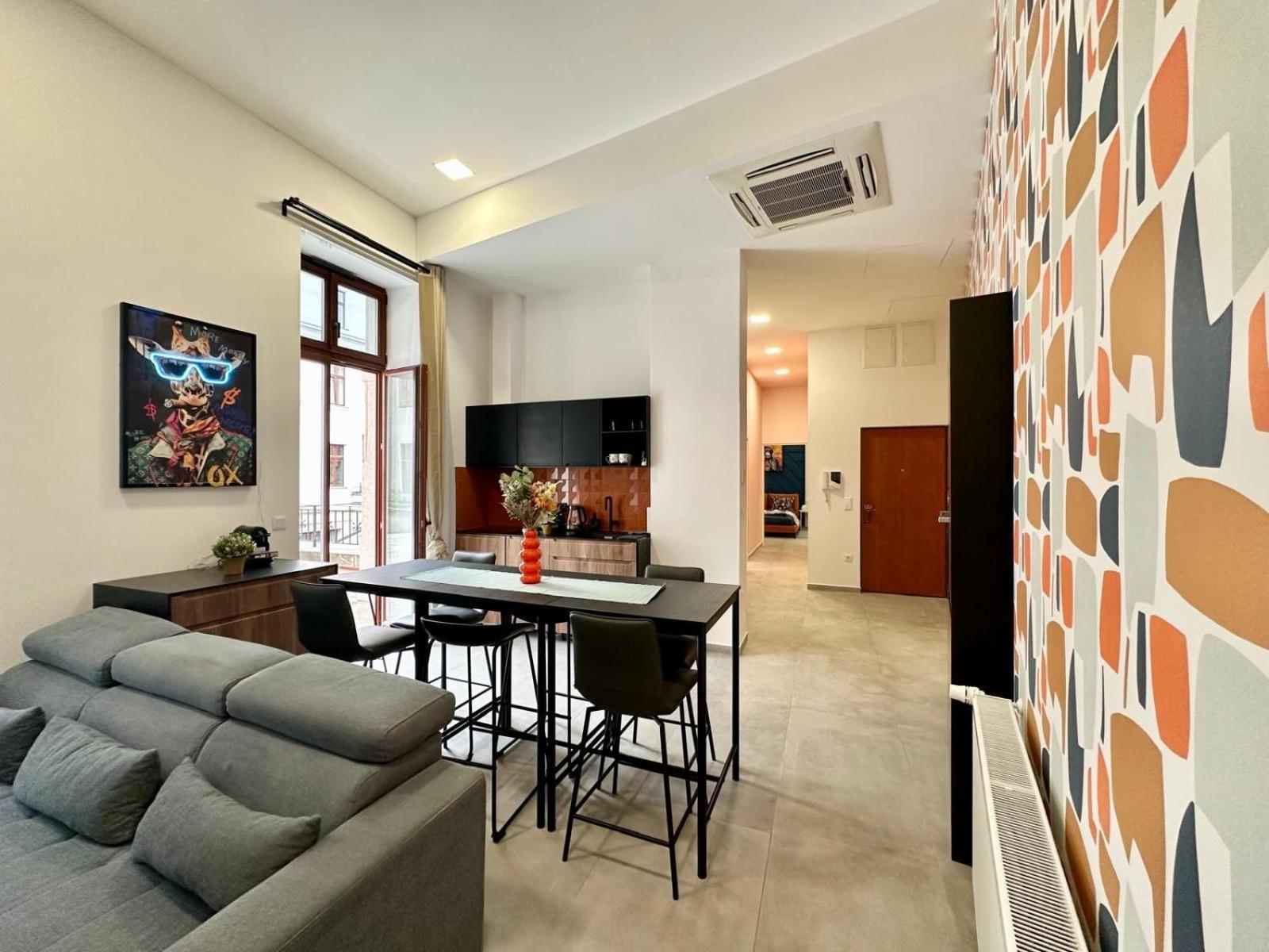 Tublife Terasse With Jacuzzi & Freeparking Budapest